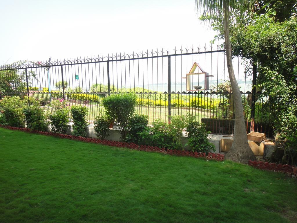 Lago Villa Bhopal Exterior photo